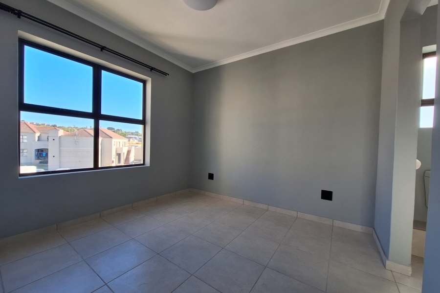 To Let 2 Bedroom Property for Rent in Vredekloof East Western Cape